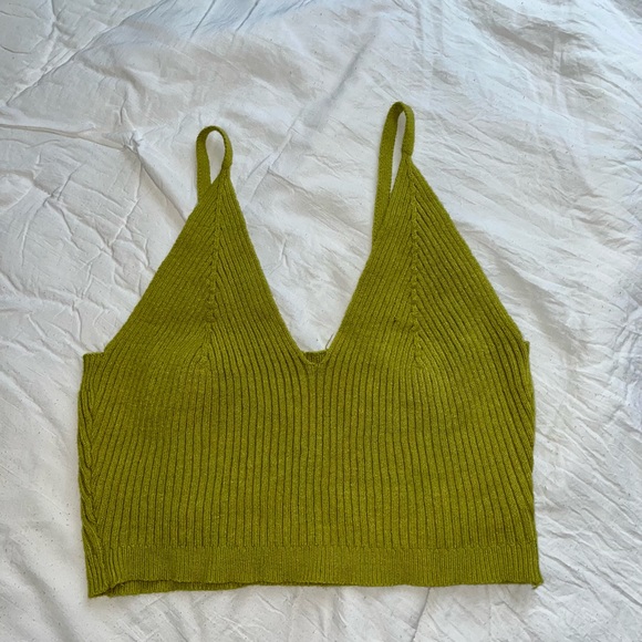 Crop top for sale - Picture 3 of 4